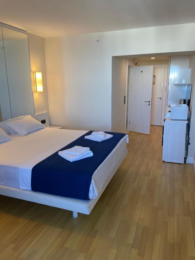 Aparthotel In City Batumi Exteriör bild