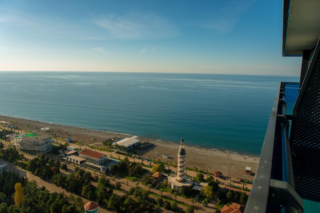 Aparthotel In City Batumi Exteriör bild
