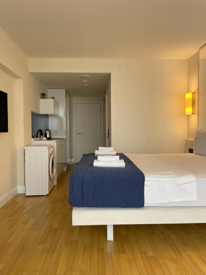 Aparthotel In City Batumi Exteriör bild