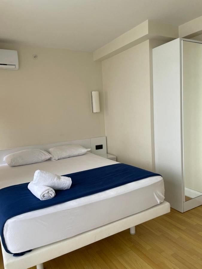 Aparthotel In City Batumi Exteriör bild